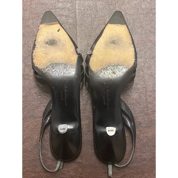 Salvatore Ferragamo Black Strappy Pointed-Toe Slingback Heels Made in Italy Sz 6 - Picture 7 of 11